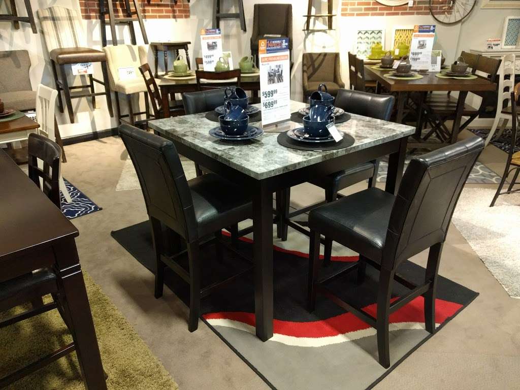 Ashley HomeStore | 26520 Carl Boyer Dr, Santa Clarita, CA 91350 | Phone: (661) 284-7200