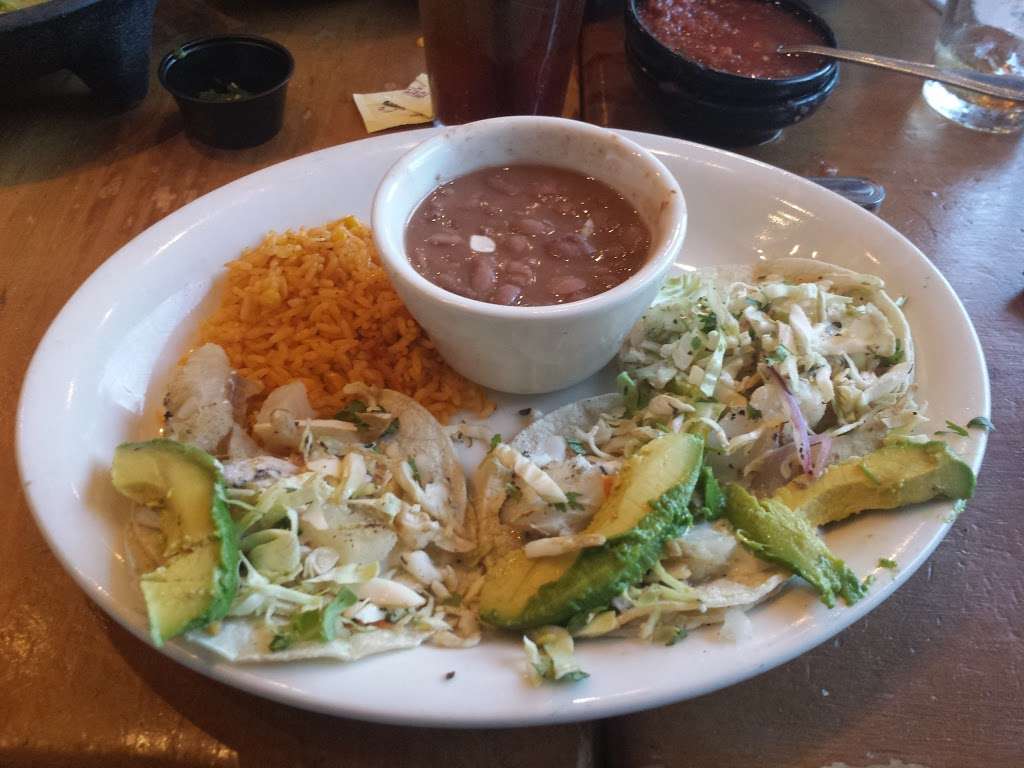 Cozymels Mexican Grill | 311 E Loop Rd, Wheaton, IL 60189, USA | Phone: (630) 871-1030