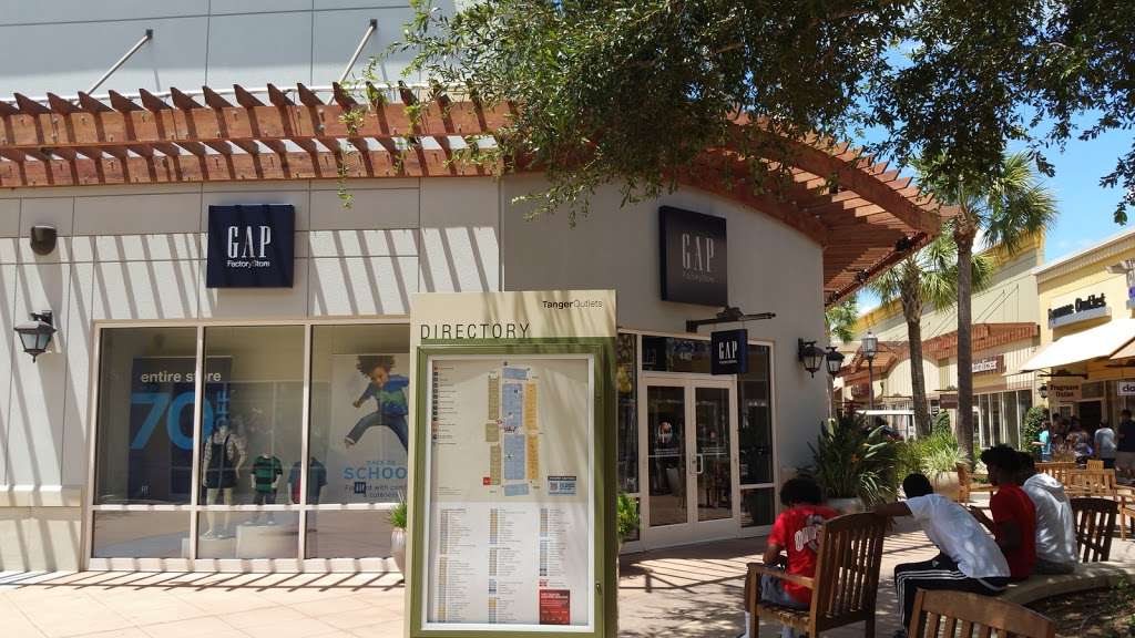 Gap Outlet | 5885 Gulf Fwy, Texas City, TX 77592, USA | Phone: (281) 337-1360