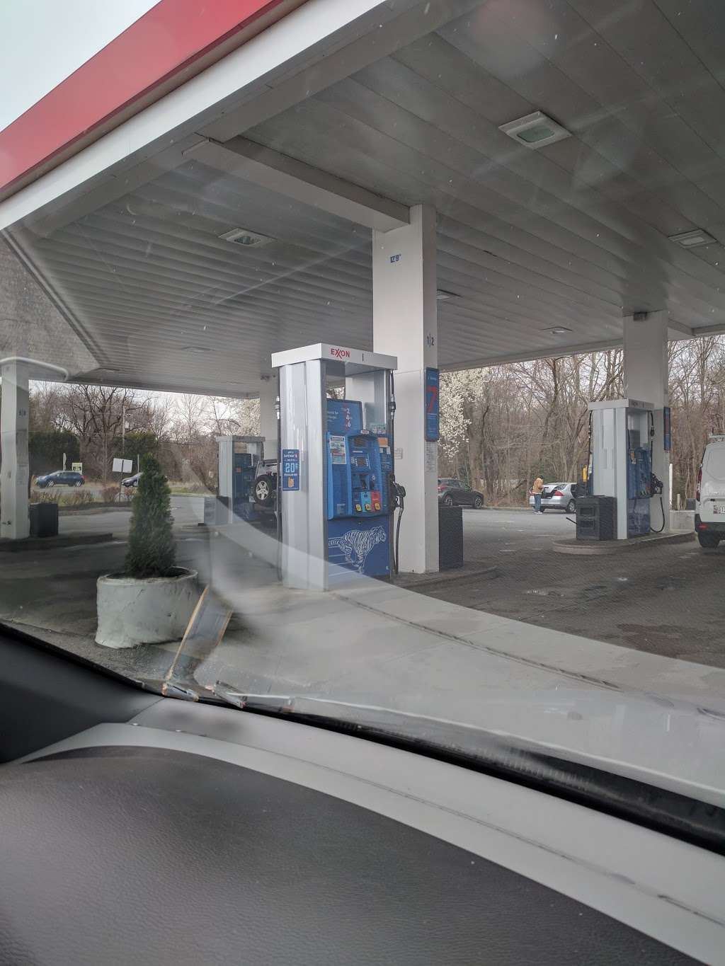 Exxon | 805 Reece Rd, Severn, MD 21144, USA | Phone: (410) 975-6420