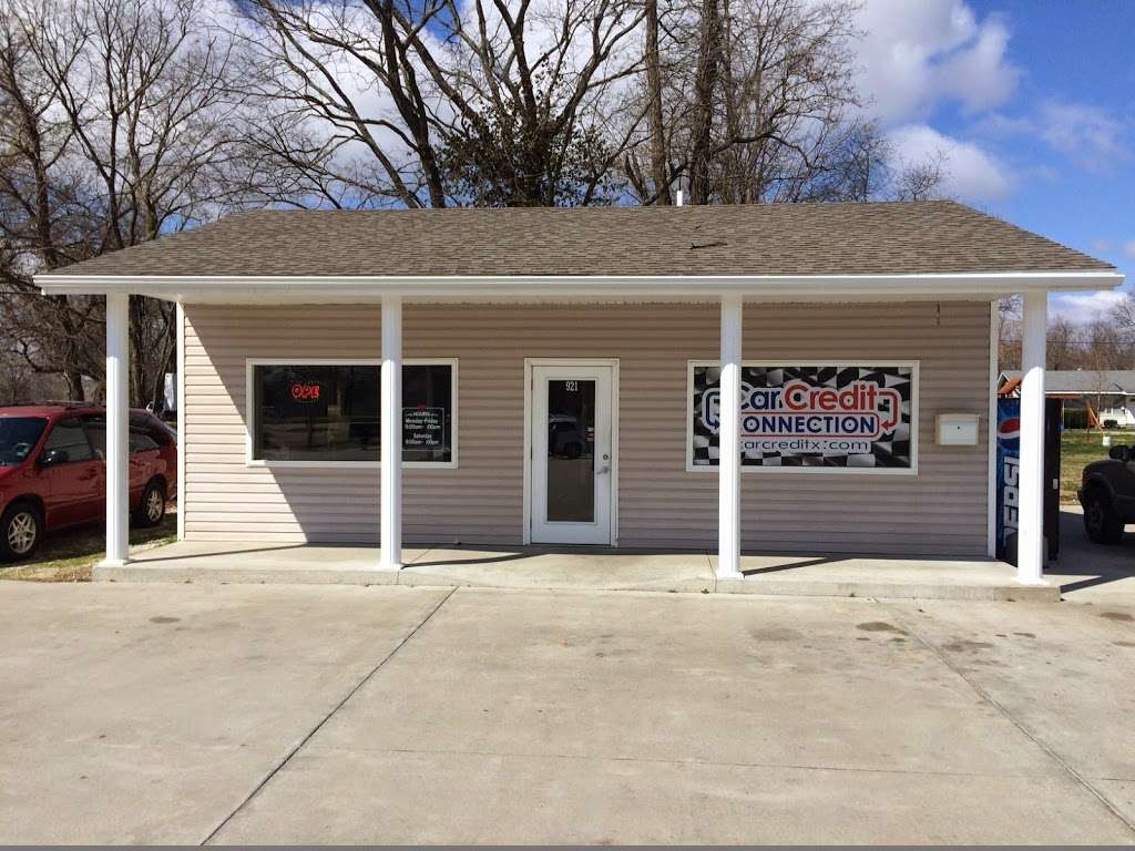 Car Credit Connection | 921 N 2nd St, Clinton, MO 64735 | Phone: (660) 890-2723