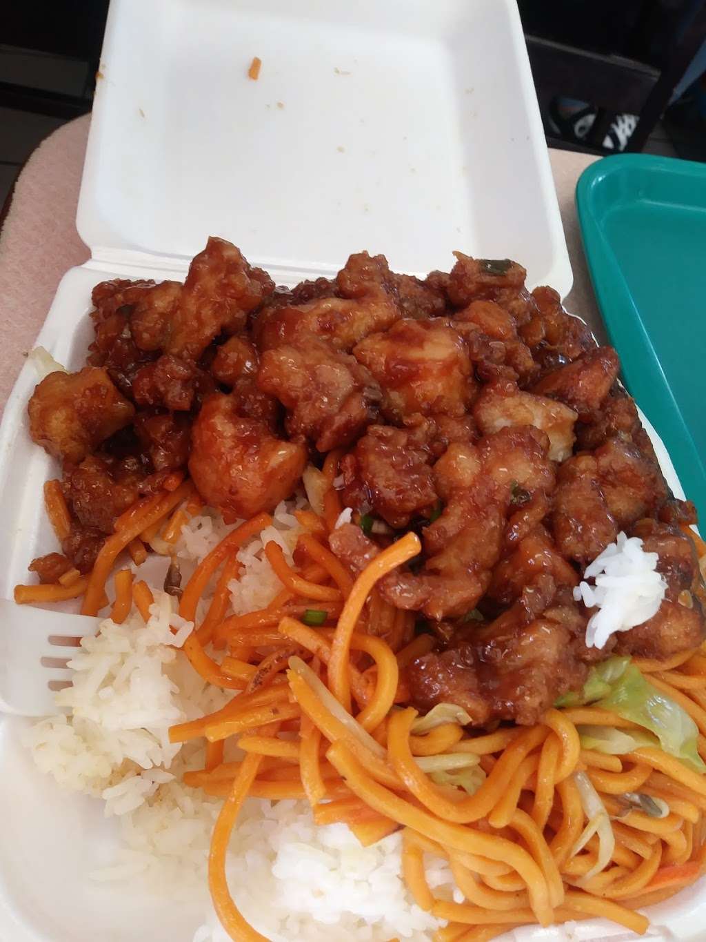 Lucky Chinese Food | 2509 W McFadden Ave # F, Santa Ana, CA 92704 | Phone: (714) 542-6100