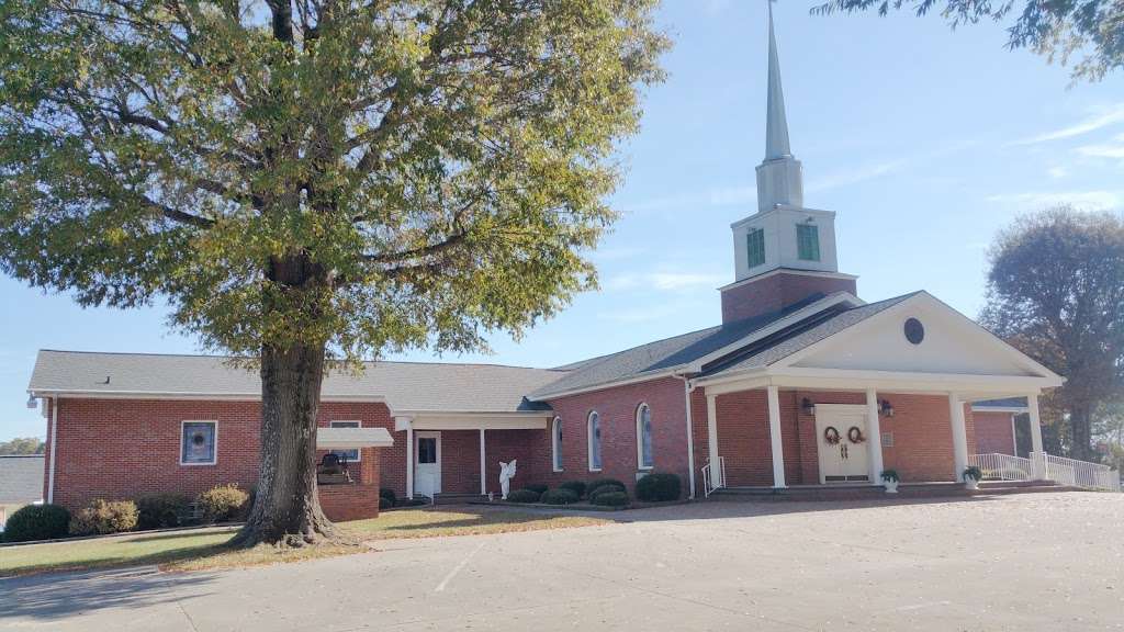 Mineral Springs Baptist Church | 4694 NC-205, Oakboro, NC 28129, USA | Phone: (704) 485-4814