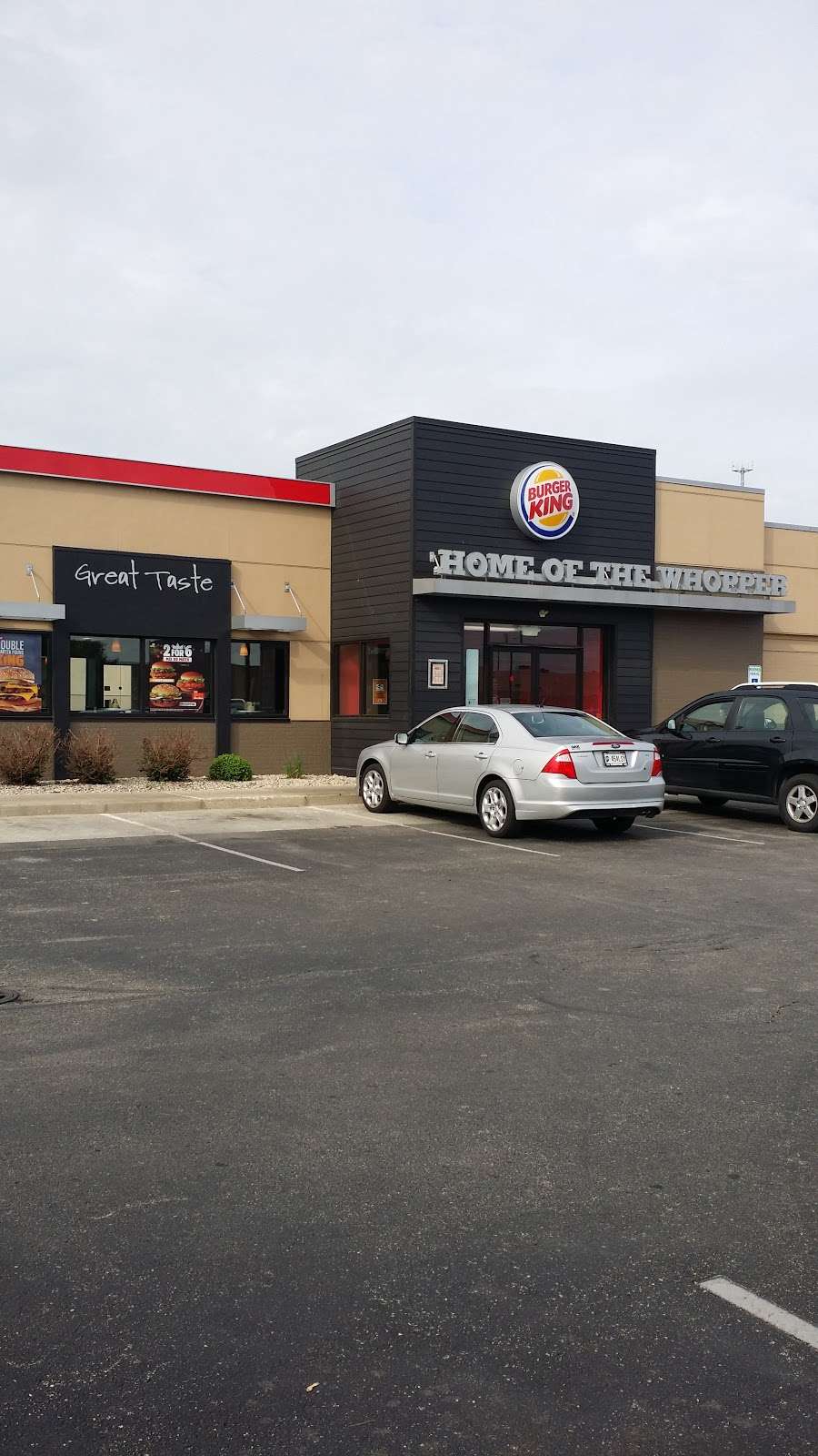 Burger King | 5480 Georgetown Rd, Indianapolis, IN 46254 | Phone: (317) 299-9939