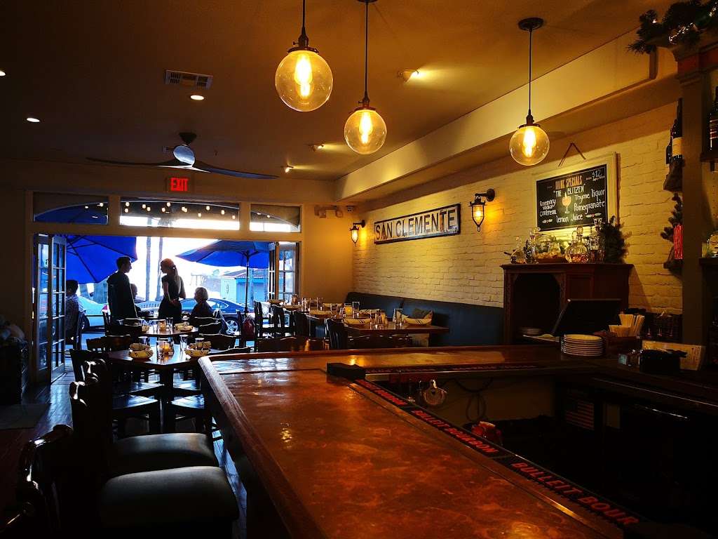 Pierside Restaurant & Bar | 610 Avenida Victoria, San Clemente, CA 92672 | Phone: (949) 218-0980