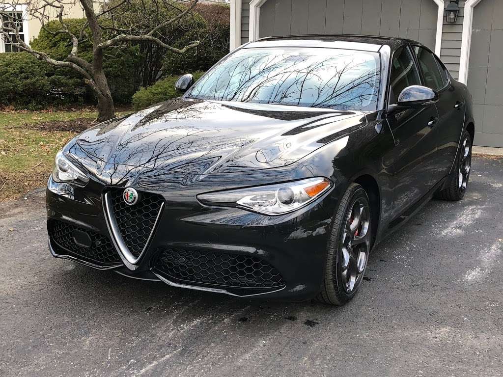 Alfa Romeo of Greenwich | 5243, 338 West Putnam Avenue, Greenwich, CT 06830 | Phone: (866) 295-9747