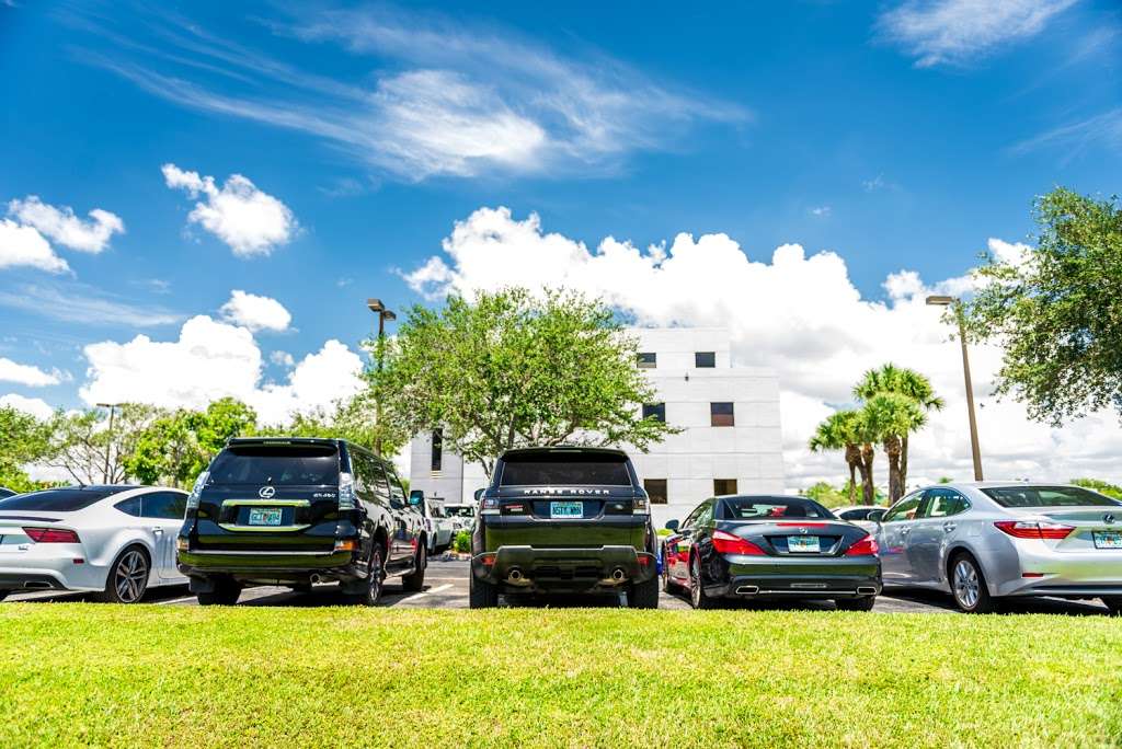 Express Auto Lease | 3107 Stirling Rd Suite 207, Fort Lauderdale, FL 33312, USA | Phone: (800) 325-2886