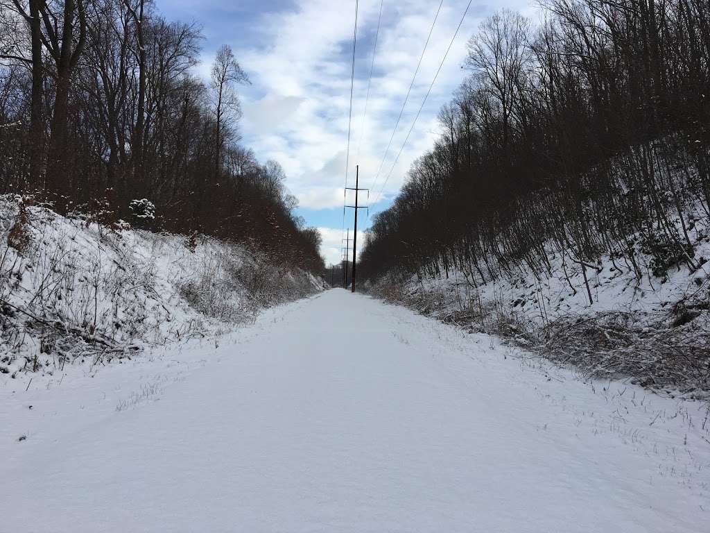 Colemanville Church Road Parking Lot for Access to Enola Low Gra | Colemanville Church Rd, Conestoga, PA 17516, USA