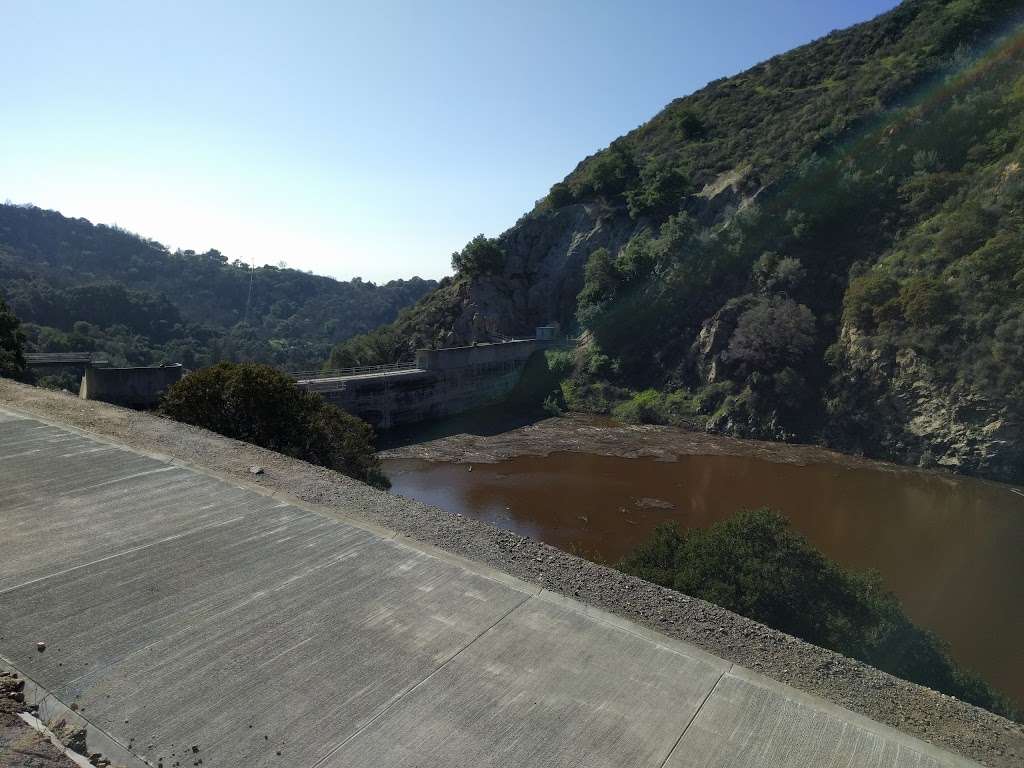 San Dimas Canyon Dam Area | 9865 N San Dimas Canyon Rd, La Verne, CA 91750, USA