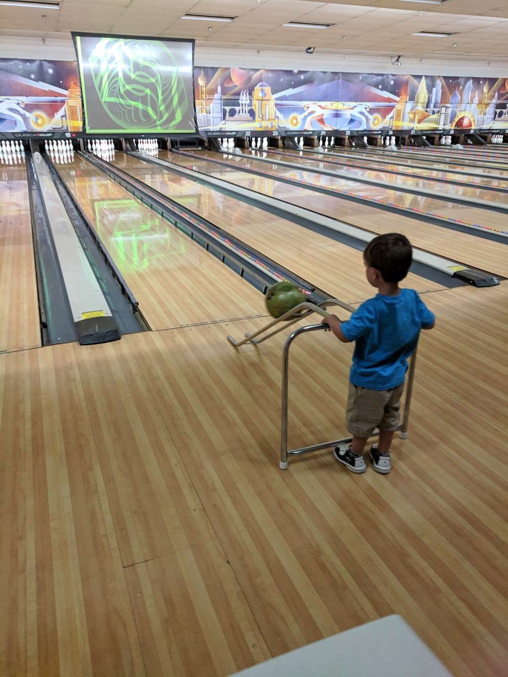 AMF Mcray Plaza Lanes | 3825 W Ray Rd, Chandler, AZ 85226 | Phone: (480) 899-2171