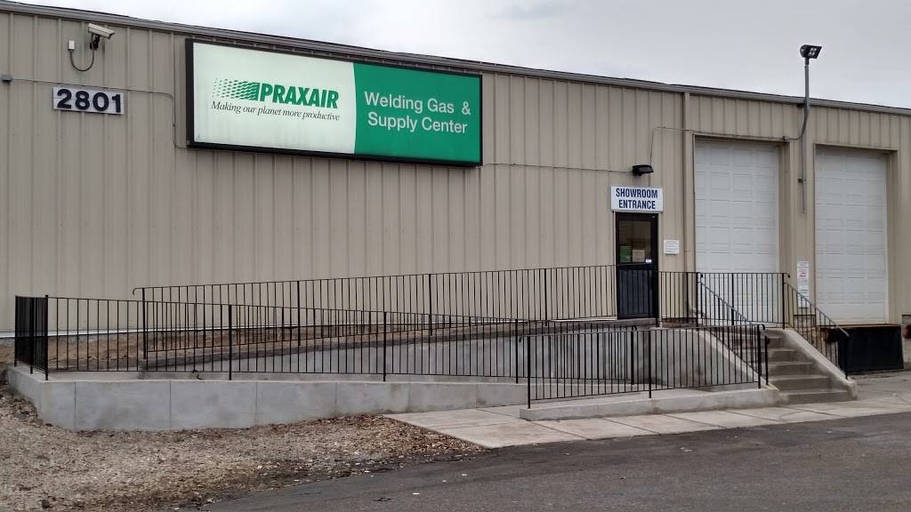 Praxair Welding Gas and Supply Store | 2801 E Hennepin Ave, Minneapolis, MN 55413, USA | Phone: (612) 851-2660