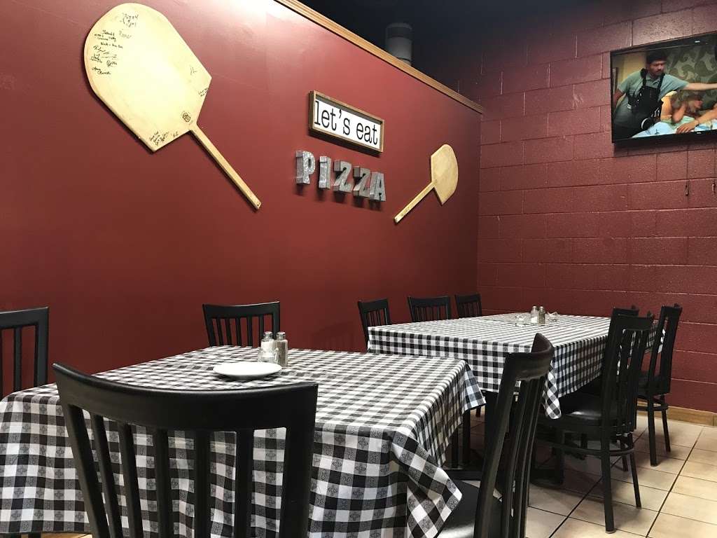 Marsels Pizzeria | 6131 W Cold Spring Rd, Greenfield, WI 53220 | Phone: (414) 604-2680