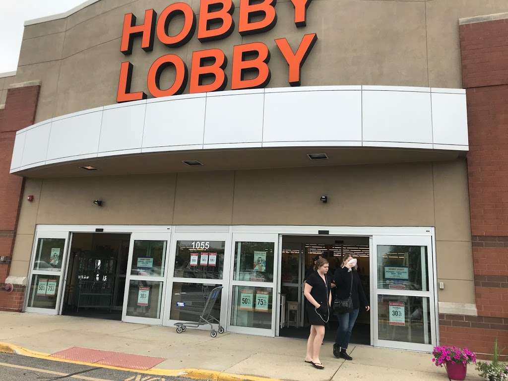 Hobby Lobby | 1055 E Golf Rd, Schaumburg, IL 60173 | Phone: (847) 517-3381