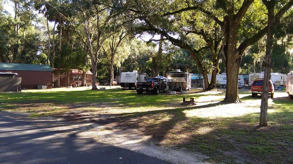 St Johns River Camp Ground Inc | 1520 FL-40, Astor, FL 32102 | Phone: (386) 749-3995