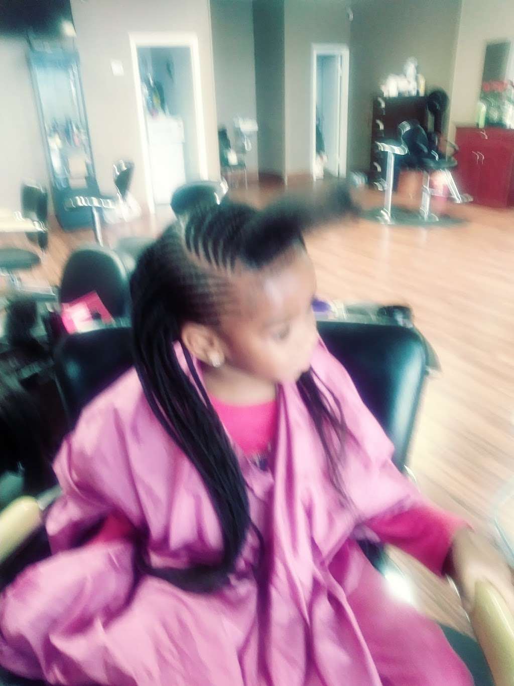 Saloum Hair Braiding 5018 Antoine Dr Houston Tx 77092 Usa