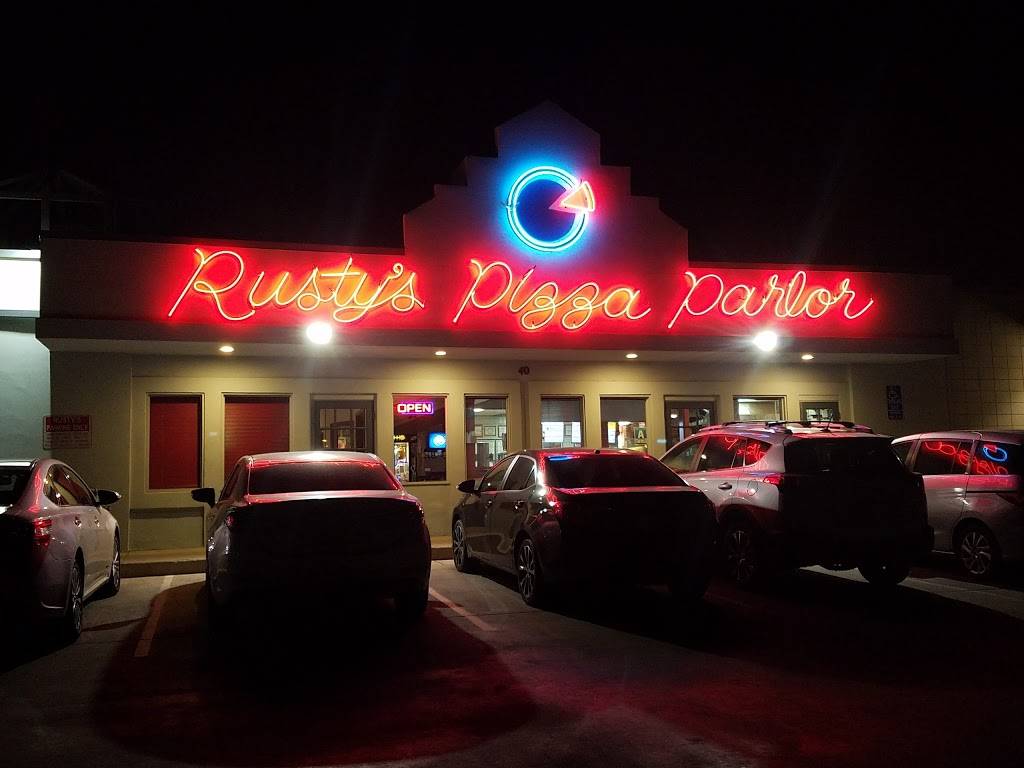 Rustys Pizza Parlor | 40 Bernard St, Bakersfield, CA 93305, USA | Phone: (661) 835-5555