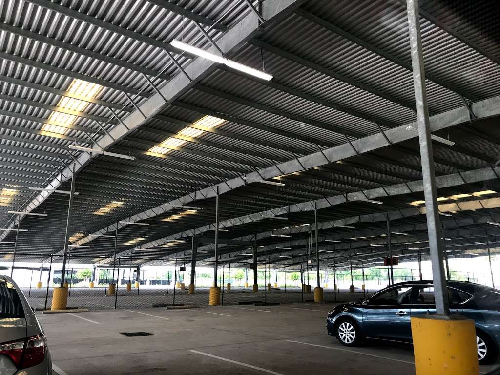 IAH Cellphone Lot | 6135 Will Clayton Pkwy, Humble, TX 77338