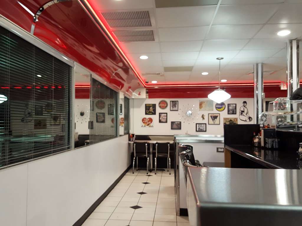 PENNY’S DINER | 620 Souder Rd, Brunswick, MD 21716 | Phone: (240) 772-9099