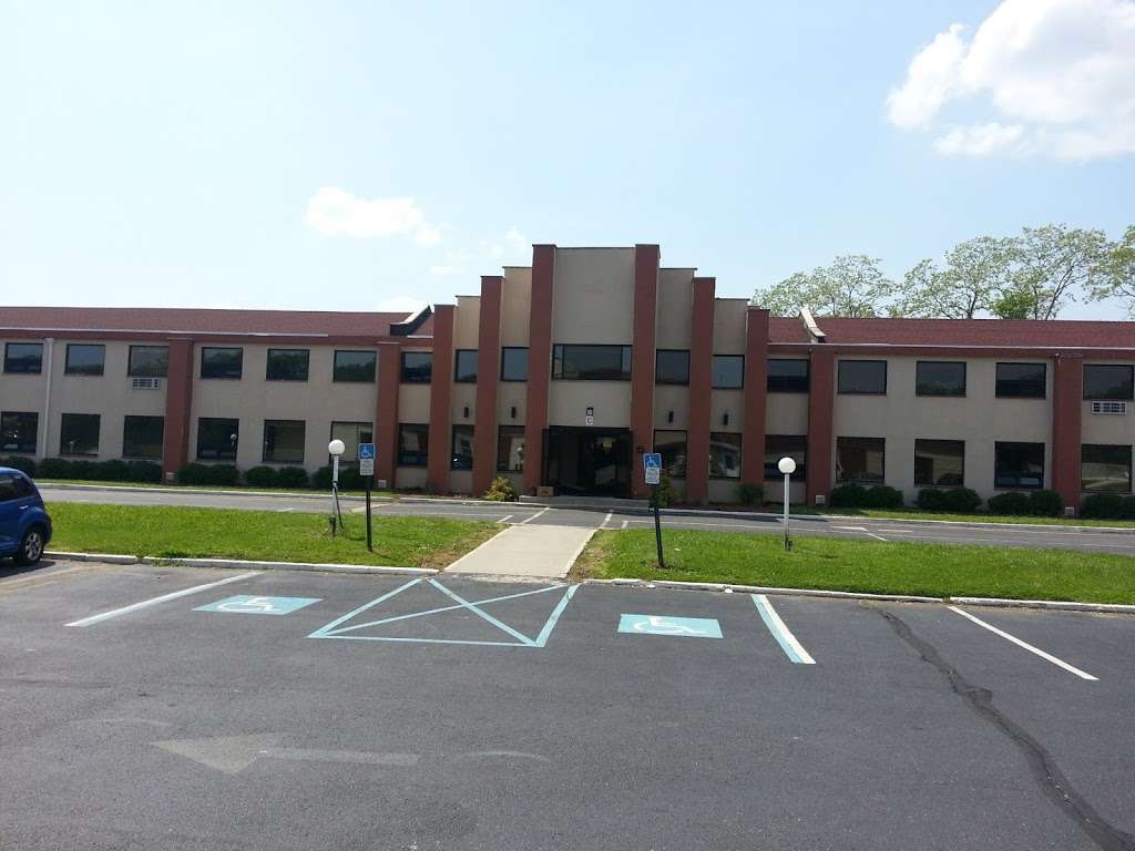 Budget Inn & Suites, 1909 HWY 35, Wall Township, NJ | Budget Inn & Suits, 1909, NJ-35, Wall Township, NJ 07719, USA | Phone: (732) 449-6146