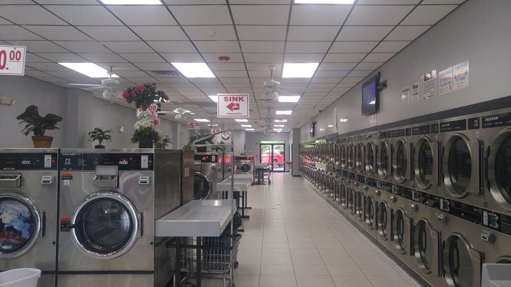 Bellmawr Laundromat | 831 W Browning Rd, Bellmawr, NJ 08031, USA | Phone: (856) 933-7099