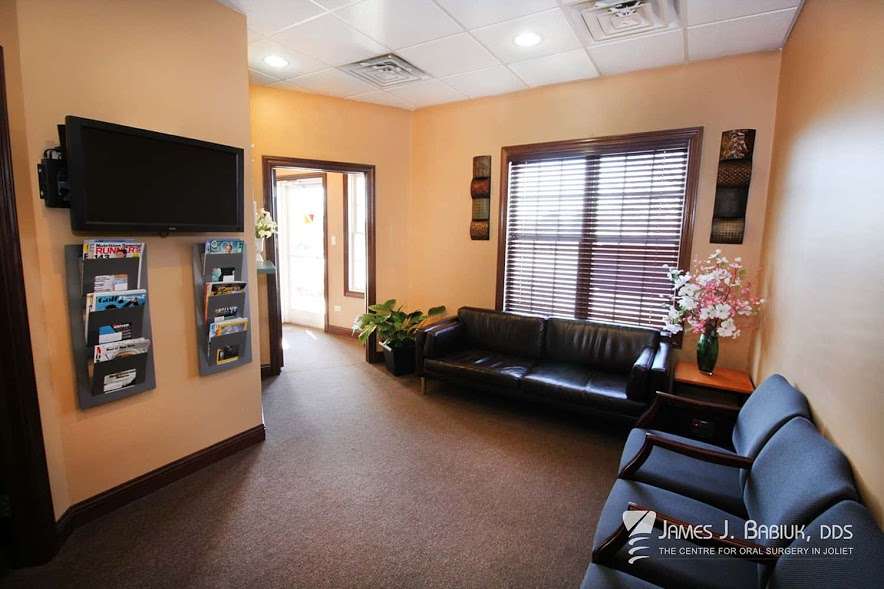 The Centre for Oral Surgery in Joliet - Dr. James J. Babiuk | 3209 Fiday Rd, Joliet, IL 60431, USA | Phone: (815) 254-1560