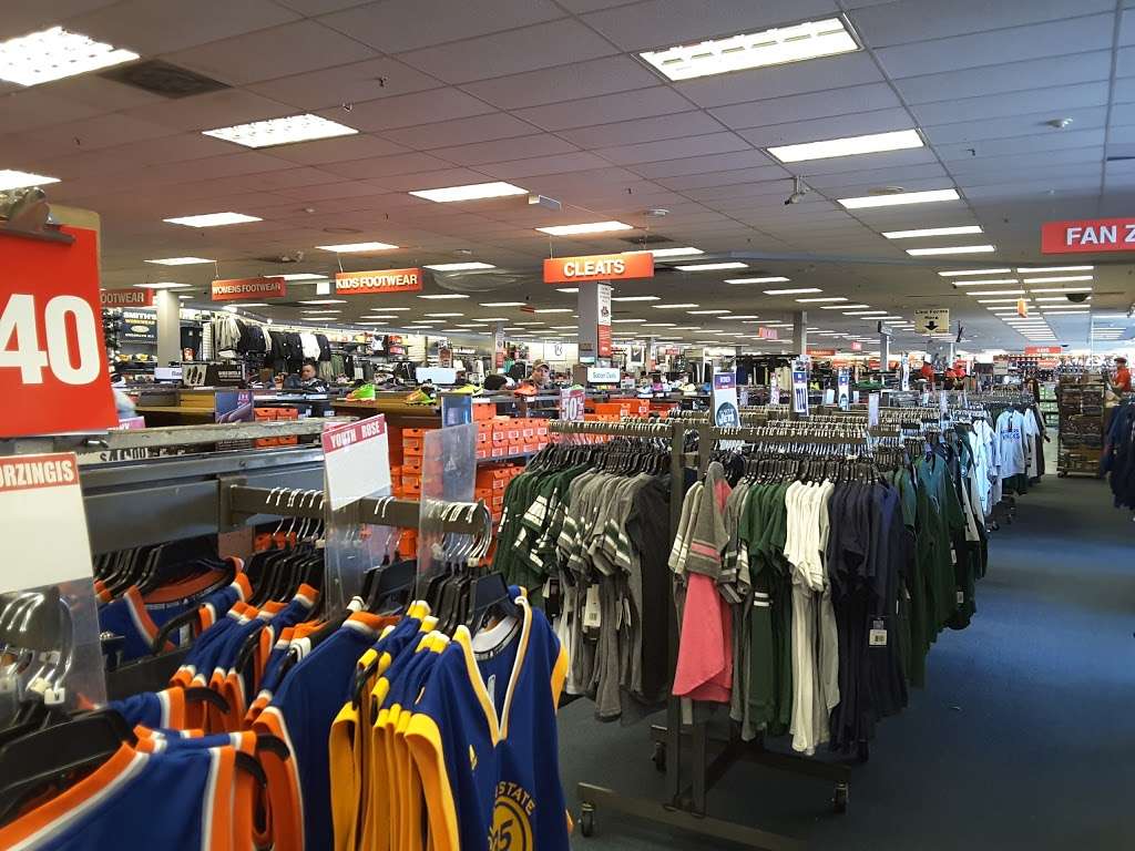 Modells Sporting Goods | 222 Sunrise Hwy, Freeport, NY 11520, USA | Phone: (516) 379-1400 Modells Sporting Goods | 222 Sunrise Hwy, Freeport, NY 11520, USA | Phone: (516) 379-1400