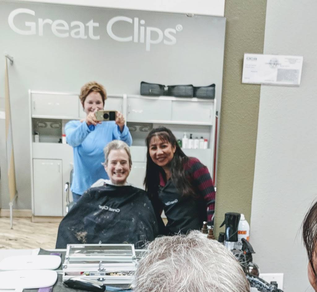 Great Clips | 1416 First St, Livermore, CA 94550, USA | Phone: (925) 454-0292