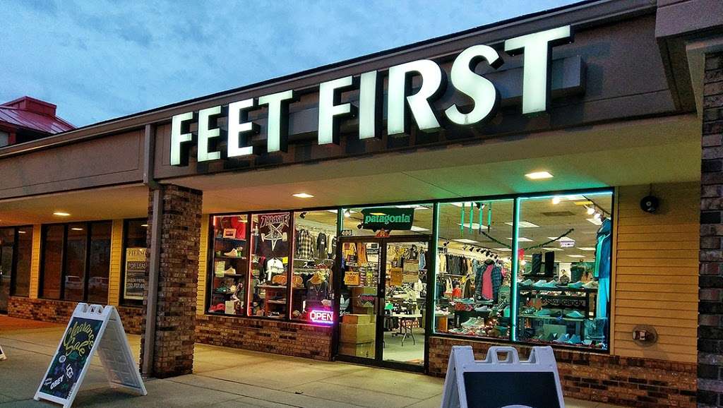 Feet First | 500 NJ-35, Red Bank, NJ 07701, USA | Phone: (732) 383-5176