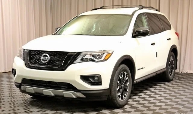 Bedford Nissan | 18115 Rockside Rd, Bedford, OH 44146, USA | Phone: (440) 336-8611