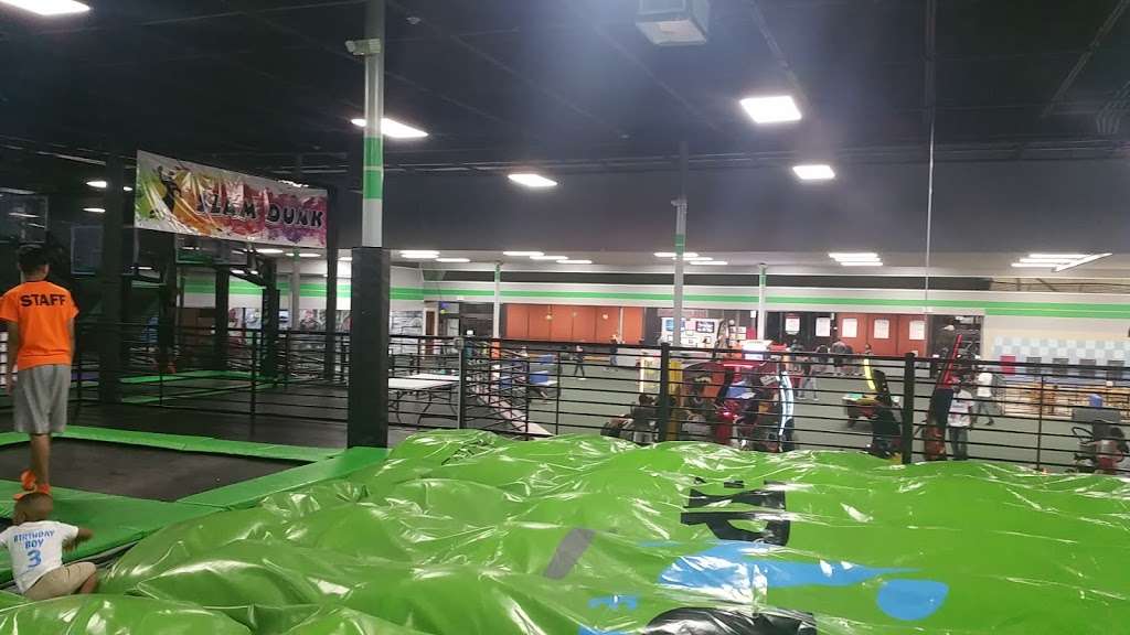 Flip N Fun Center Trampoline Park | 5379 W Richey Rd, Houston, TX 77066 | Phone: (832) 602-5400