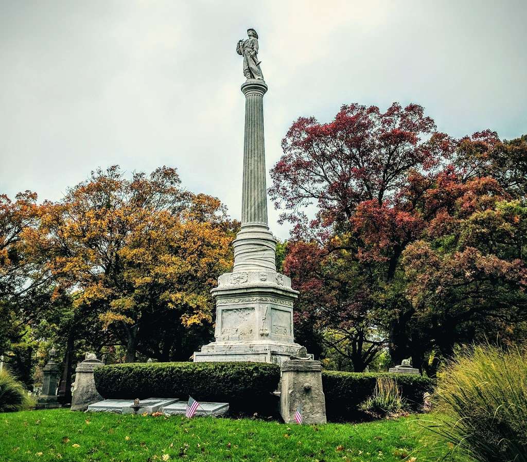 Rosehill Cemetery | 5800 N Ravenswood Ave, Chicago, IL 60660, USA | Phone: (773) 561-5940