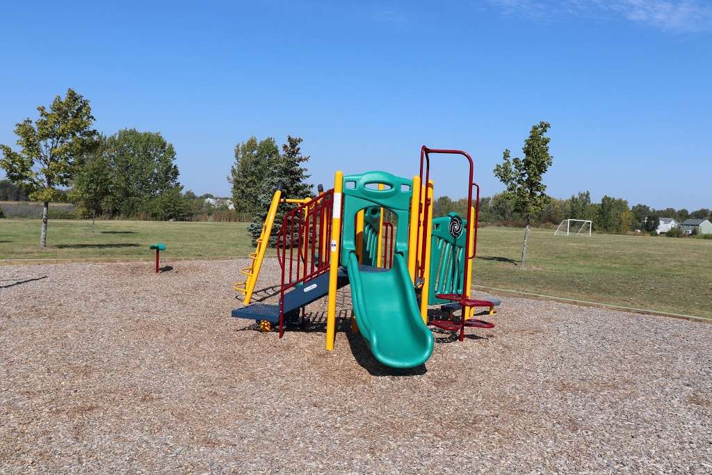 Orchard Park - Round Lake Area Park District | 2450 N Orchard Ln, Round Lake Beach, IL 60073, USA | Phone: (847) 546-8558