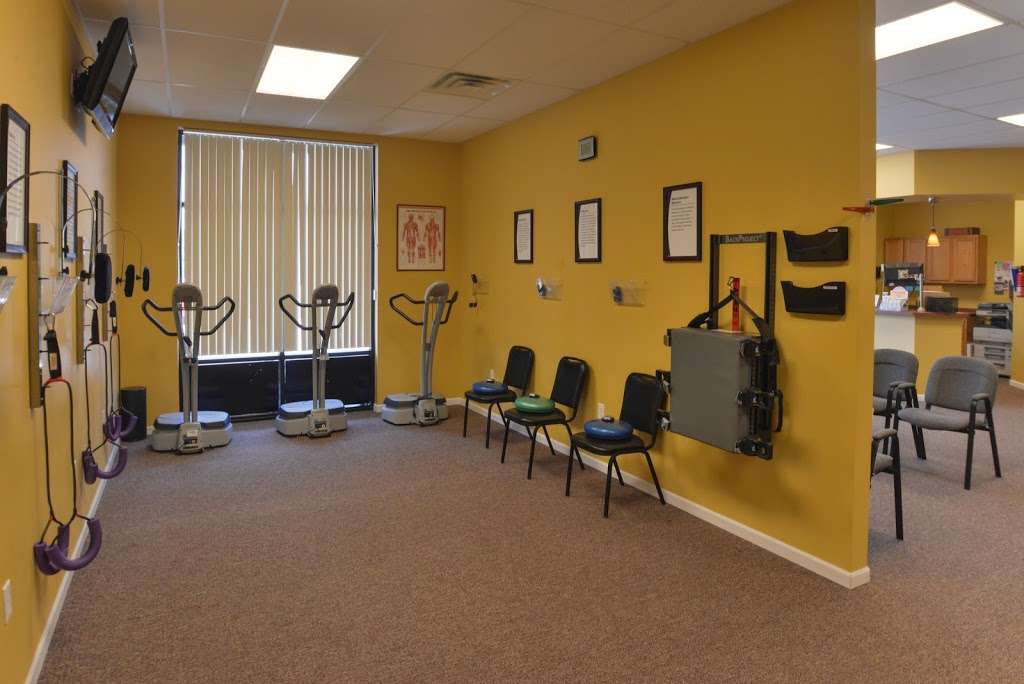 Calmare Treatment Center | 5135 Emerson Avenue C, Indianapolis, IN 46237, USA | Phone: (317) 991-5710