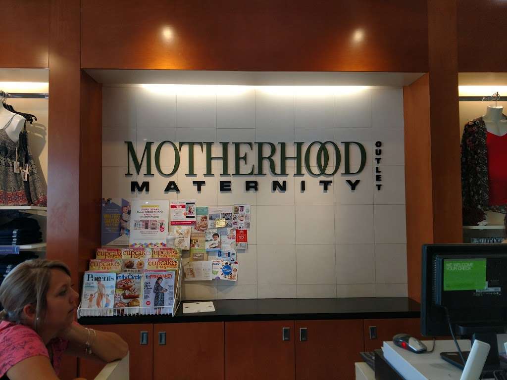 Motherhood Maternity Outlet | 36461 Seaside Outlet Dr, Rehoboth Beach, DE 19971, USA | Phone: (302) 278-0231