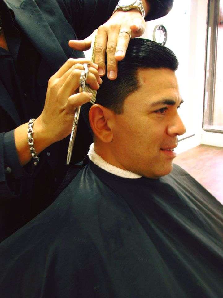 Waterford Lakes Master Barber | 448 S Alafaya Trail #13B, Orlando, FL 32828, USA | Phone: (407) 800-5118