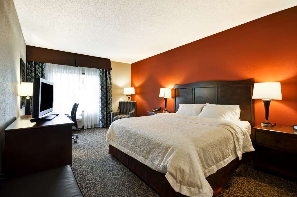 Hampton Inn Boca Raton-Deerfield Beach | 660 W Hillsboro Blvd, Deerfield Beach, FL 33441, USA | Phone: (954) 481-1221