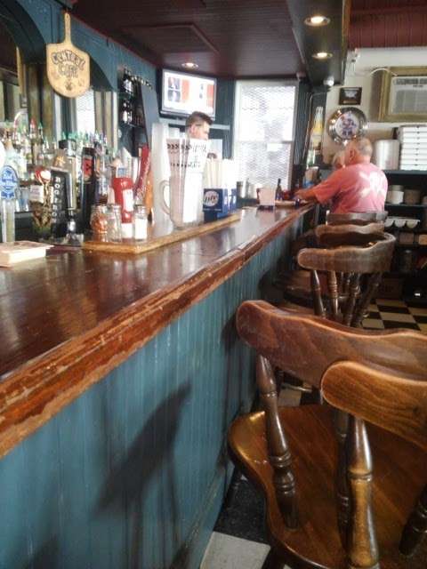 Central Cafe | 254 Center St, Middleborough, MA 02346, USA | Phone: (508) 947-9830