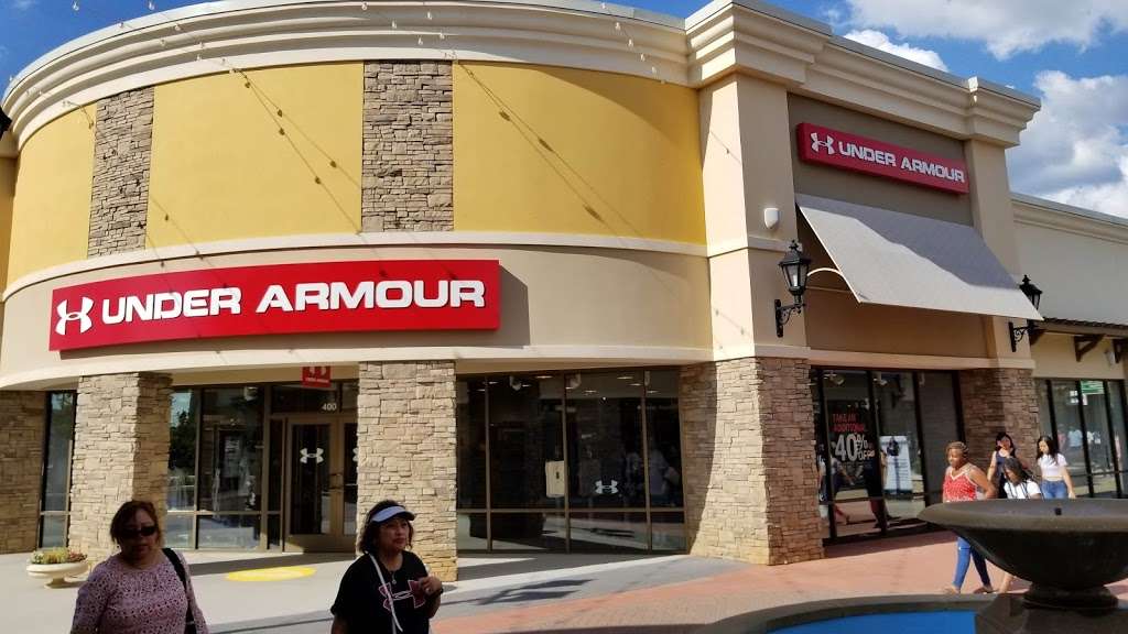 Under Armour Factory House | 5524 New Fashion Way Suite 400, Charlotte, NC 28278 | Phone: (704) 594-8862