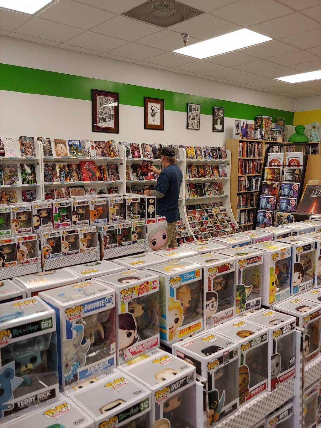 Ssalefish Comics | 3232 Silas Creek Pkwy, Winston-Salem, NC 27103, USA | Phone: (336) 499-3910