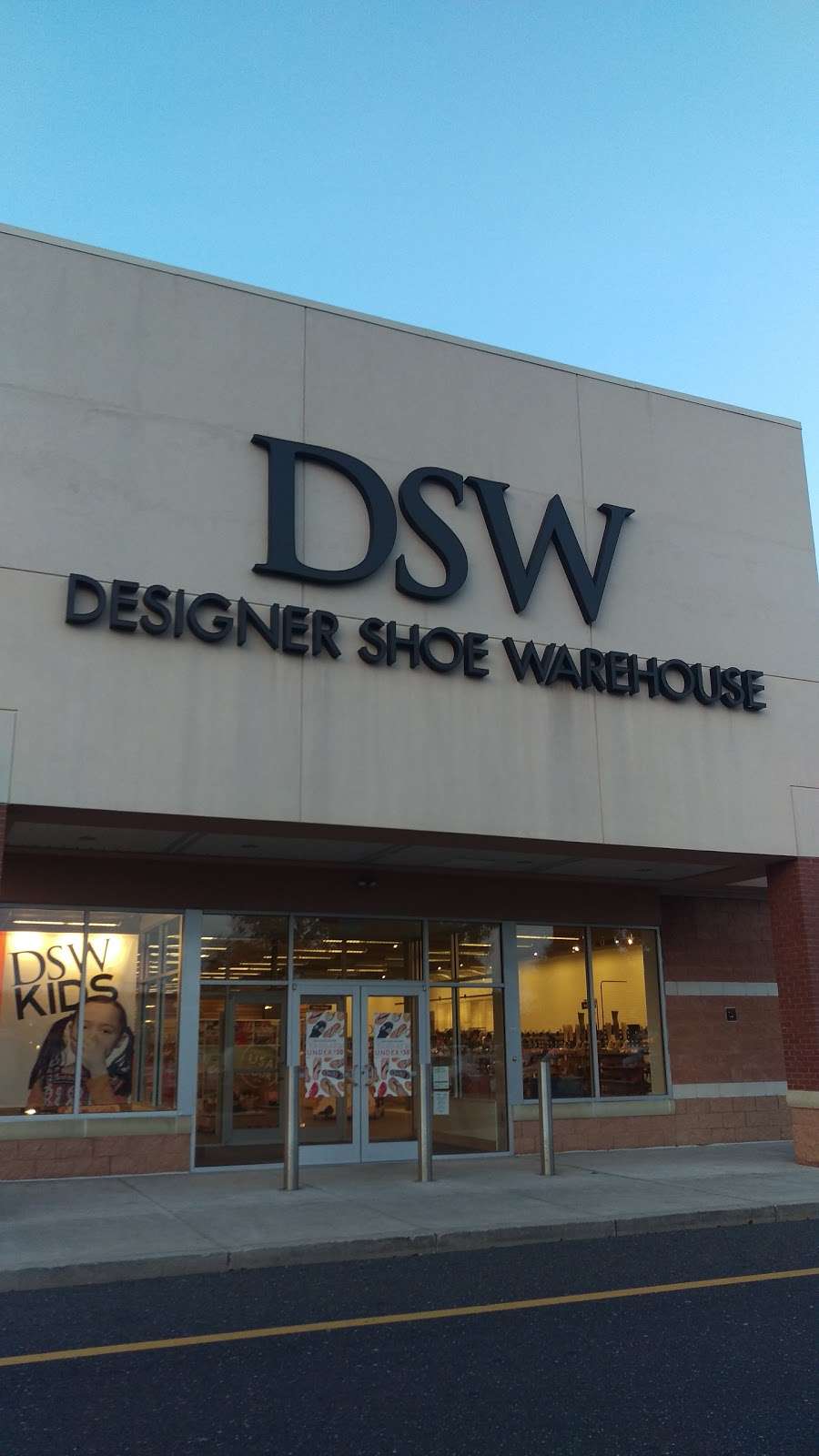 DSW Designer Shoe Warehouse | 2000 Clements Bridge Rd, Deptford Township, NJ 08096, USA | Phone: (856) 251-1703