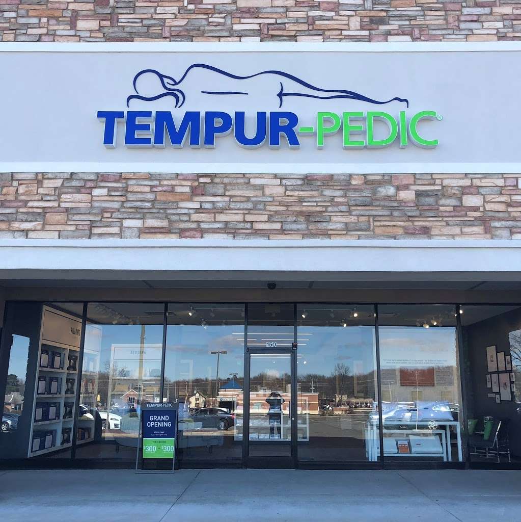 Tempur-Pedic Flagship Store - Englishtown, NJ | Marlboro Plaza, 150, U.S. 9, Englishtown, NJ 07726, USA | Phone: (201) 622-7751