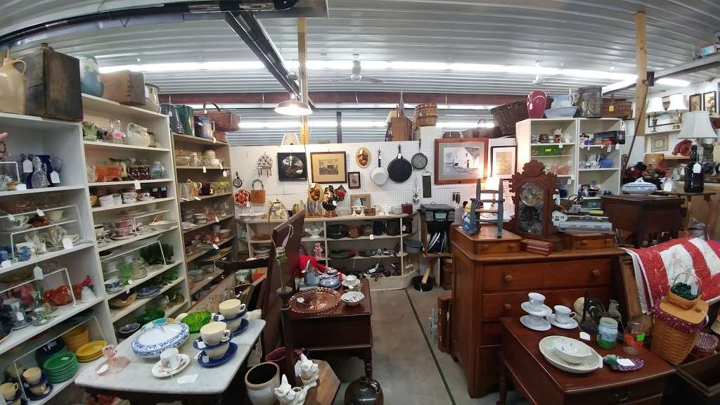 Antique Village of Strasburg | 227 Hartman Bridge Rd, Ronks, PA 17572, USA | Phone: (717) 687-9813