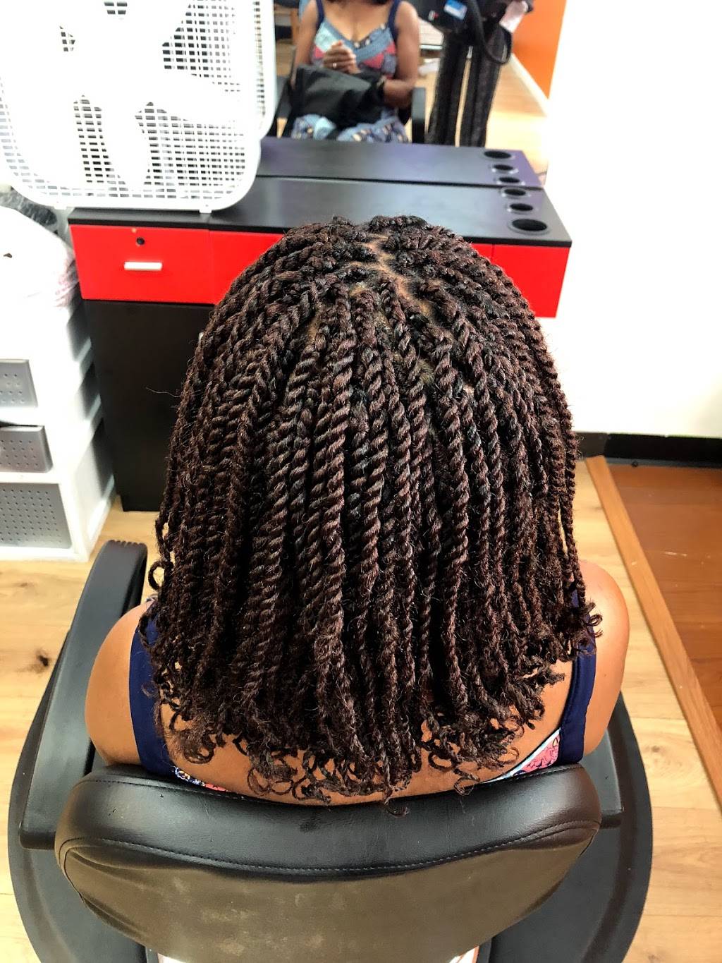 Ummiah Braiding & Weaving | 7710 Cherry Park Dr Suite R, Houston, TX 77095, USA | Phone: (832) 427-6765