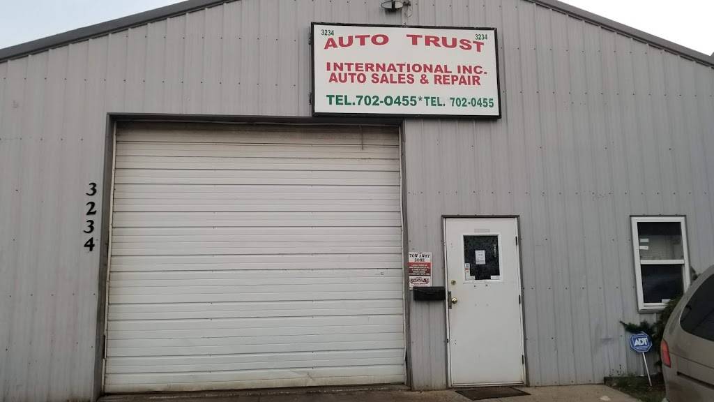 Auto Trust International Inc | 3234 W Washington St, Indianapolis, IN 46222, USA | Phone: (317) 632-2001