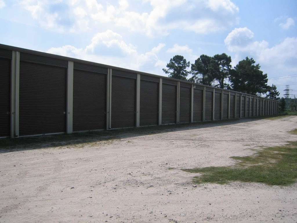 1960 Boat Storage | 125 Moonshine Hill Loop, Humble, TX 77338, USA | Phone: (281) 548-2628