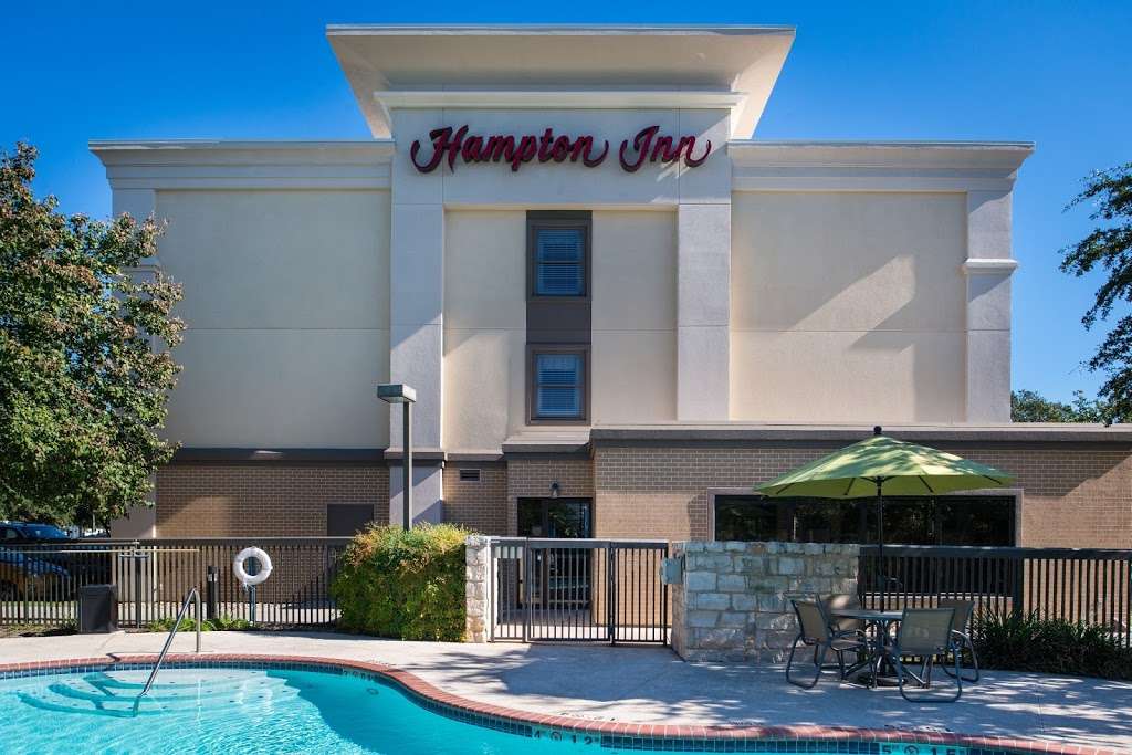 Hampton Inn San Antonio-Northwoods | 2127 Gold Canyon Dr, San Antonio, TX 78232, USA | Phone: (210) 404-1144