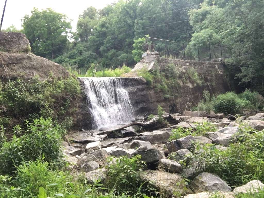 Hassen Creek Nature Trail | 7395-7399 Hilltop Rd, Allentown, PA 18106, USA
