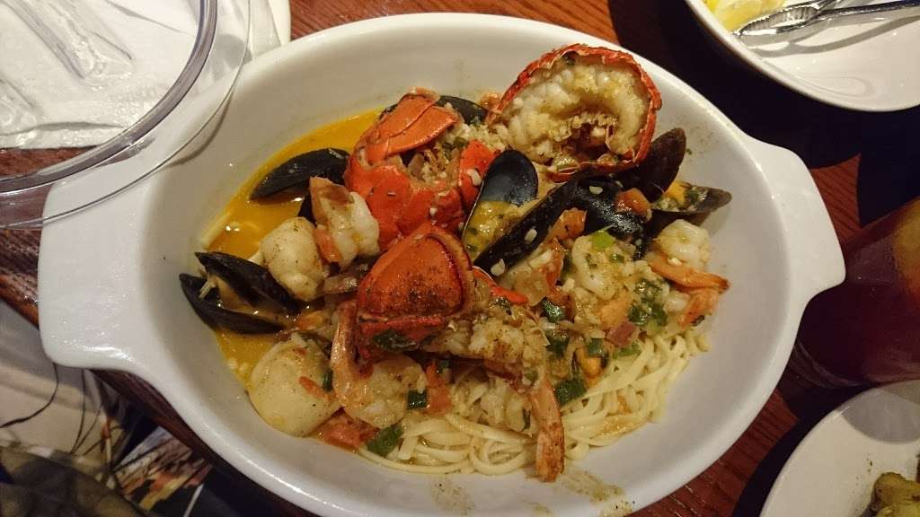 Red Lobster | 1500 Almonesson Rd, Woodbury, NJ 08096, USA | Phone: (856) 232-3849