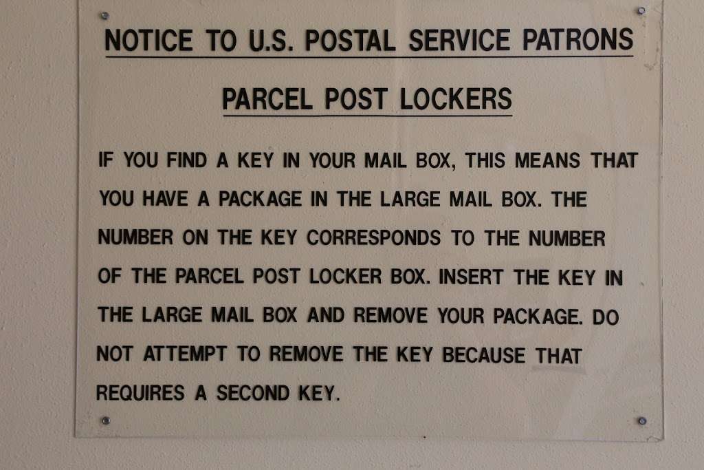 United States Postal Service | 403 E Adams St, Malta, IL 60150, USA | Phone: (800) 275-8777