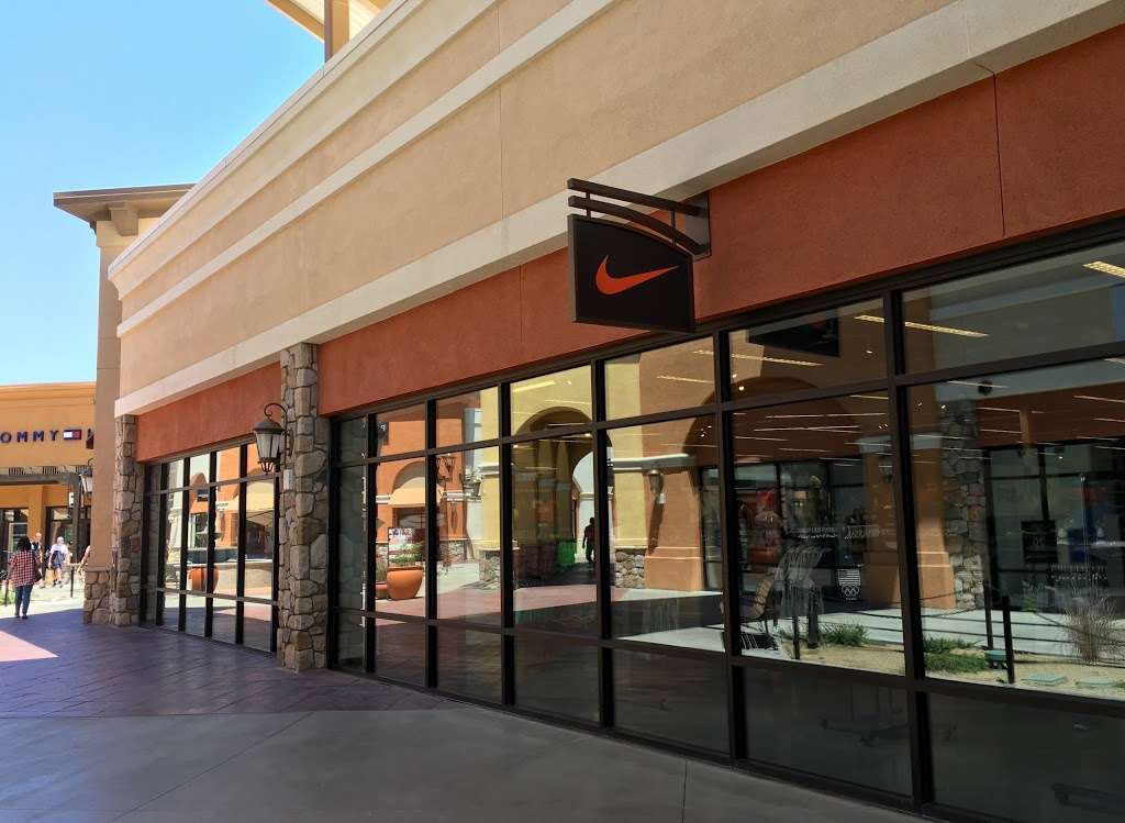 nike store at tejon pass outlet stores